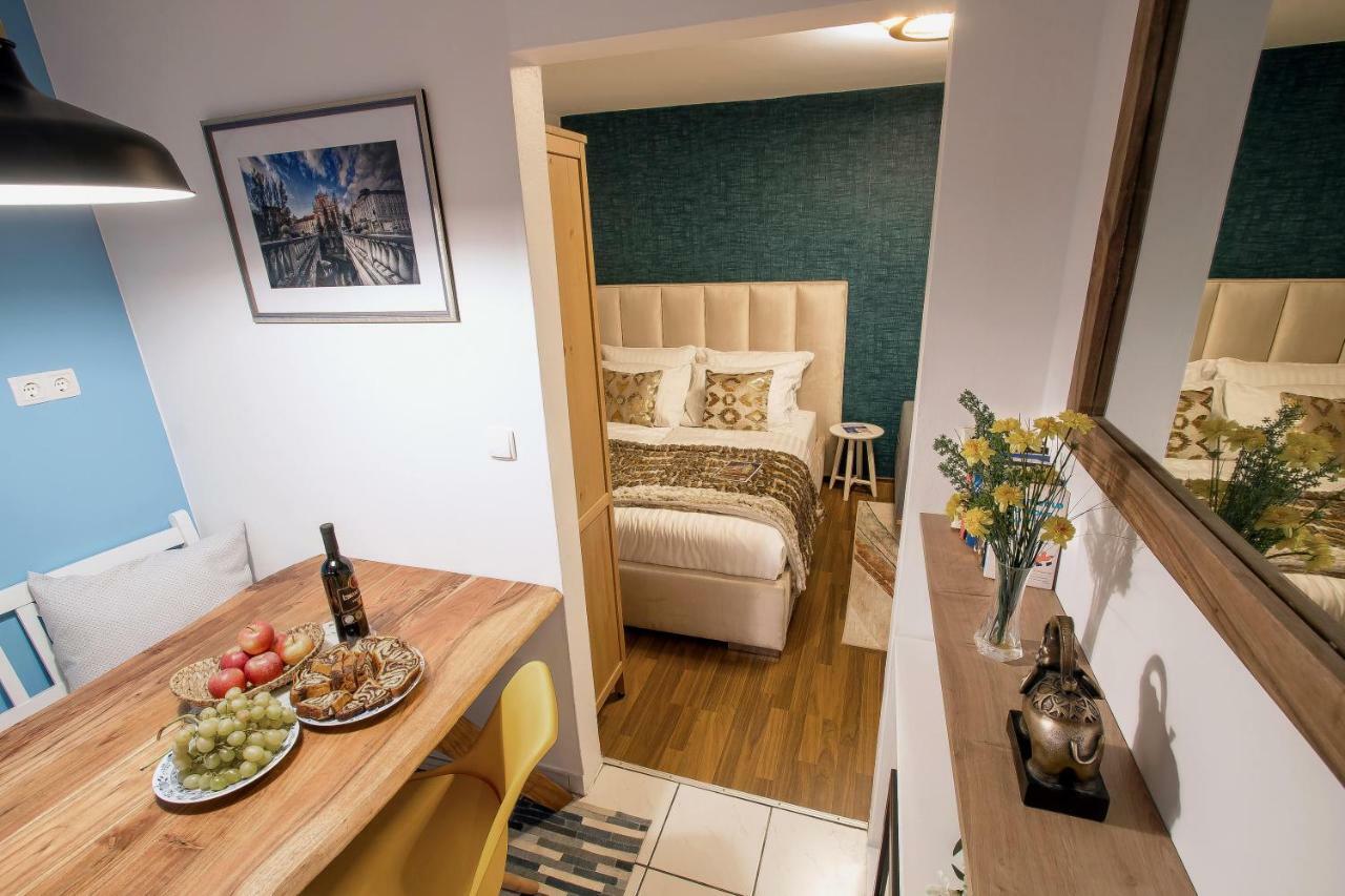 Apartment Artorius Ljubljana Exteriör bild
