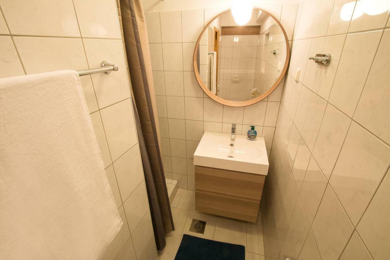 Apartment Artorius Ljubljana Exteriör bild